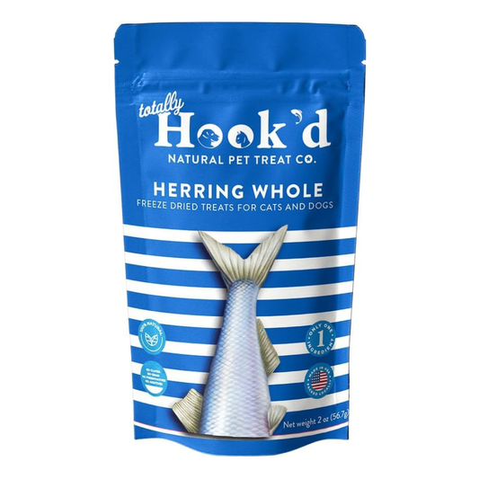 Totally Hook’d Freeze-Dried Herring Dog & Cat Treats (2 oz) - Dog & Cat Treats 1